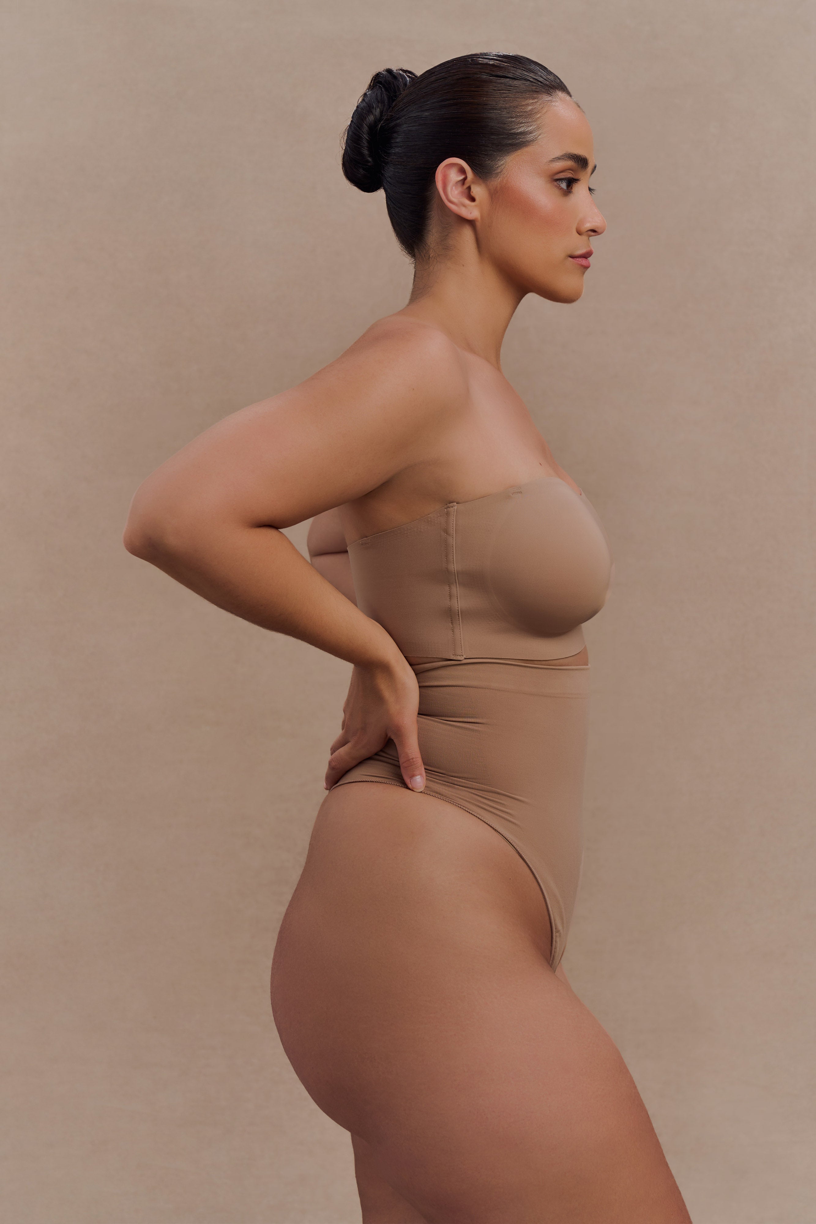Joanna Strapless Shapewear Bra - Latte